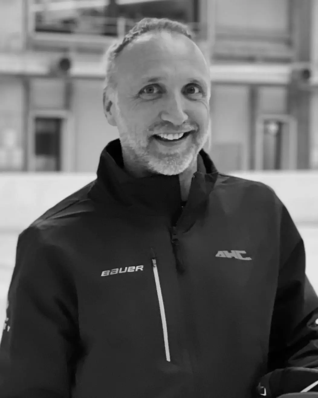 Mario Bellina




AHC Trainer seit 2016

ÖEHV A-Lizenz 
EC-Ehrwald (Klubtrainer)
ÖEHV - Dameneishockey
A-Team Assistent Coach
U16 Head und Assistent Coach
U14 Head Coach
HCI - U20 Interims Head Coach