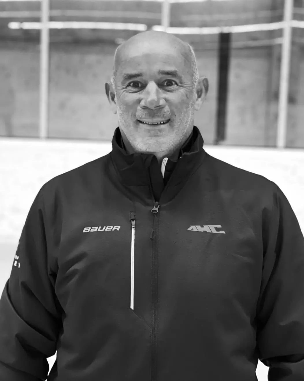 Michael Schmidt






AHC Trainer seit 2016



C- Lizenz Deutschland



IIHF Diplom Tormanntrainer



Silz Bulls Trainer U15/ U17